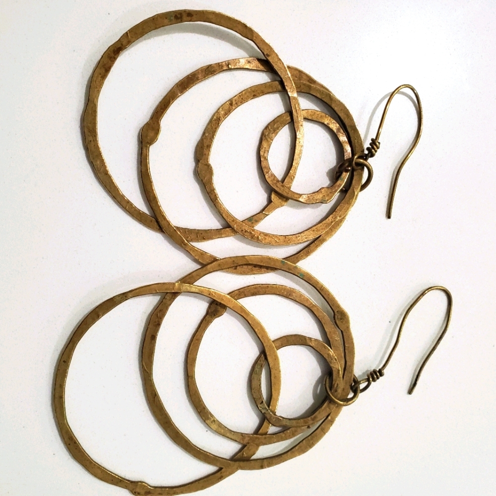 Gold bangles - Picture 1 of 3